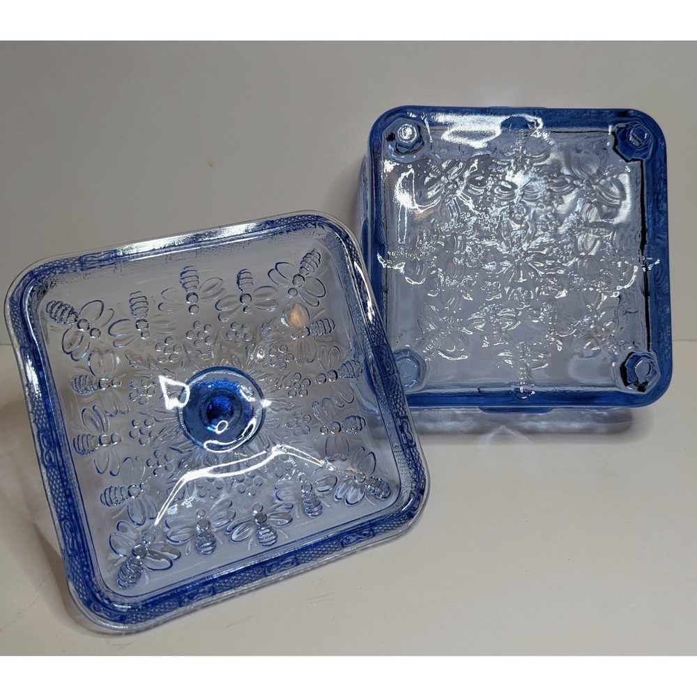 Vintage Horizon Blue Indiana Glass Tiara Honey Bee Box W/ Lid-Perfect - Picture 4 of 7